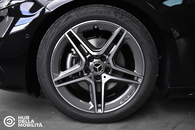 A 180 D AMG LINE ADVANCED PLUS